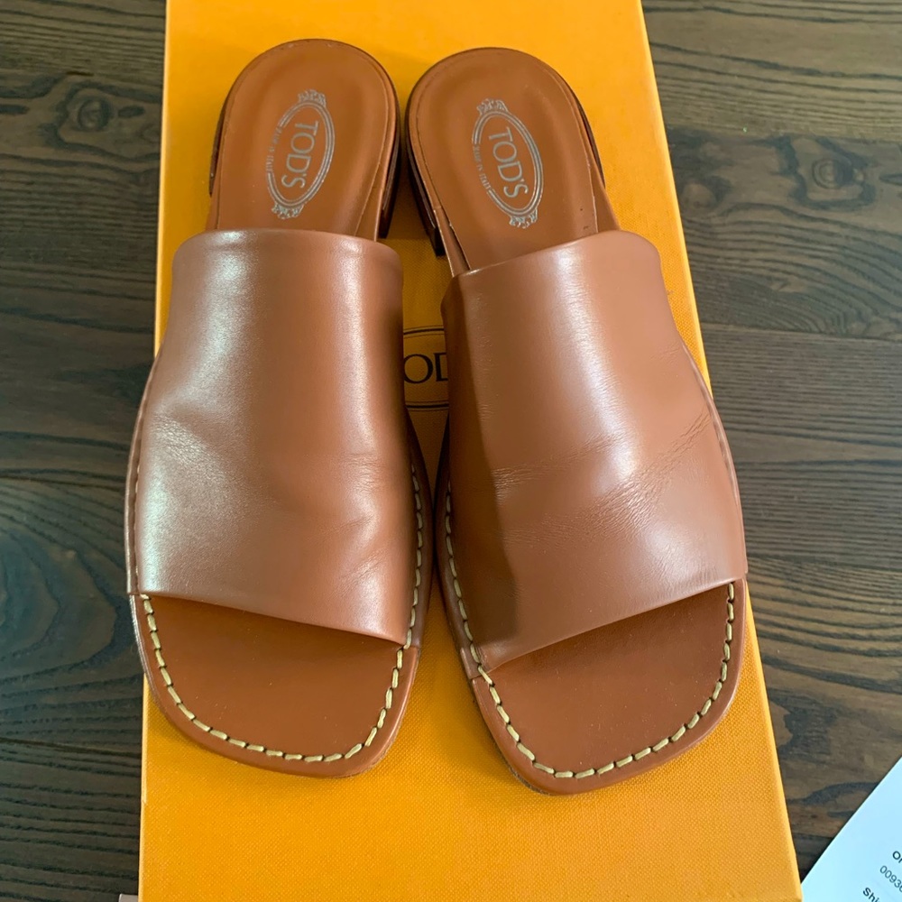 TOD’S - Leather slide sandals